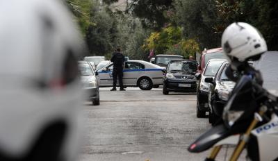 motomag ΕΛ.ΑΣ. - Εξαρθρώθηκε συμμορία που διέπραττε ληστείες σε βάρος ταχυδιανομέων σε περιοχές τις Αττικής με την Ελληνική Αστυνομία να προχωρά στην σύλληψη 2 ατόμων