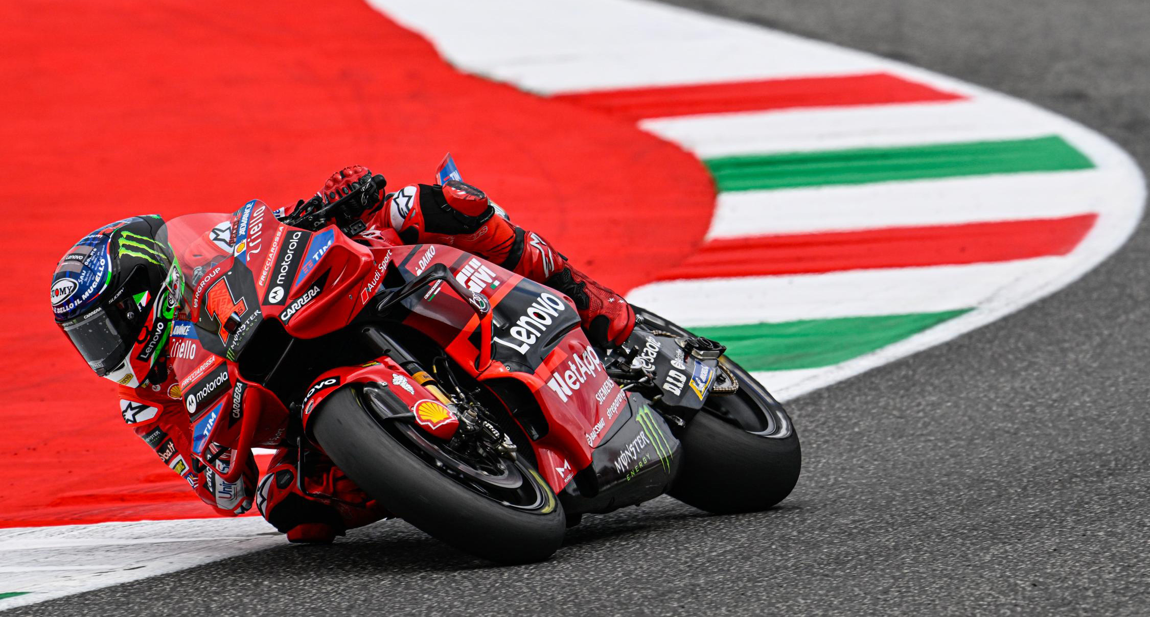 MotoGP 2023, Mugello – Bagnaia pole e record, secondo Marc Marquez