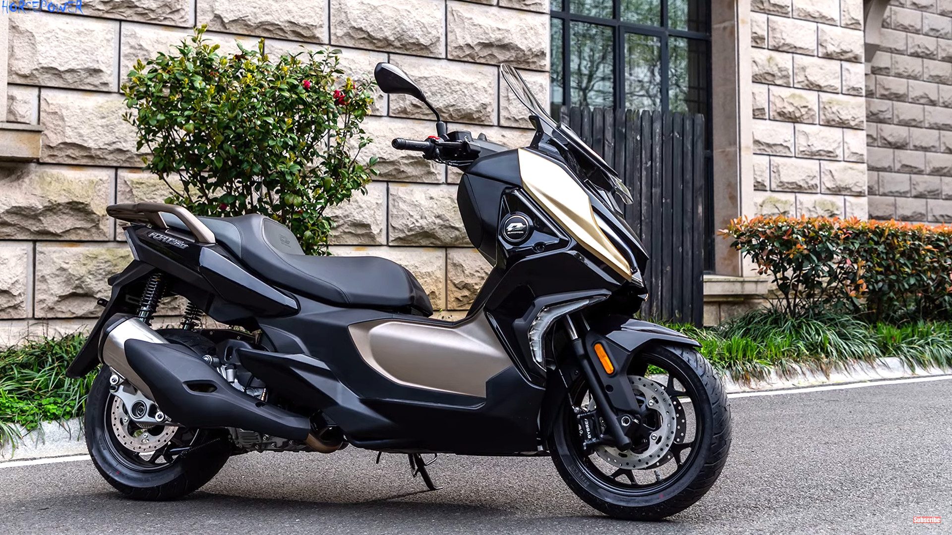 QJ Motor Fortress 350 Νέο scooter με ευρωπαϊκές προοπτικές MOTOMAG