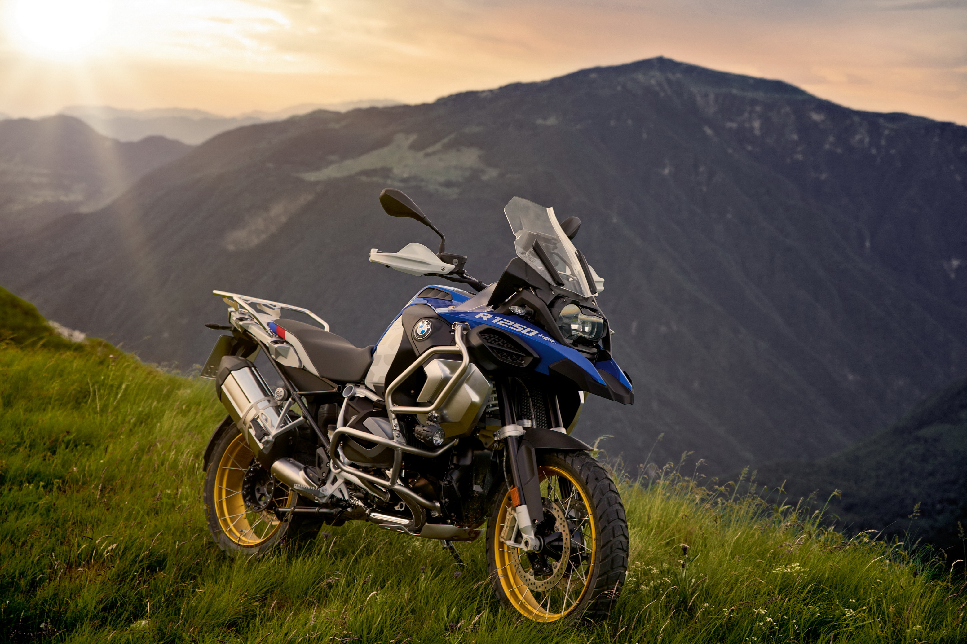 1250 adventure. BMW r1250gs. BMW r1250gs Adventure. Мотоцикл BMW r1250gs Adventure. Мотоцикл BMW 1250 GS.