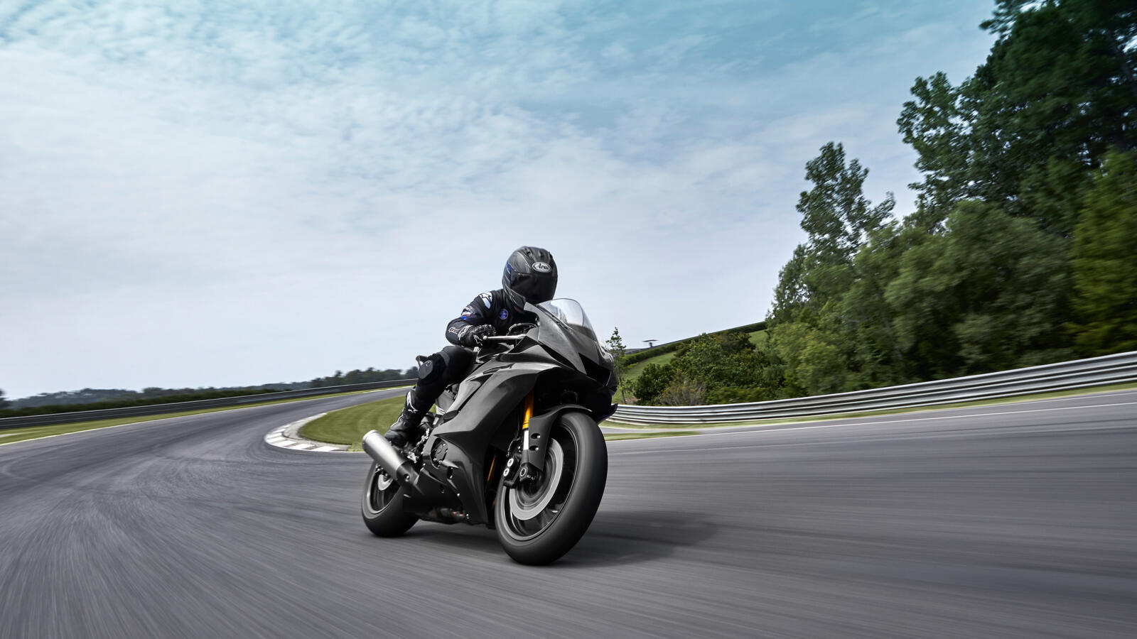 YAMAHA R6 2022 RACE / YGTR | MOTOMAG