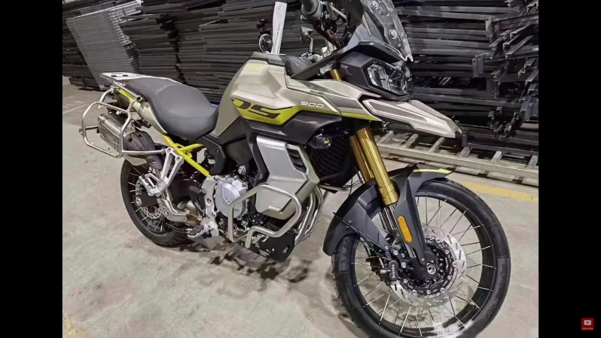 VOGE 900DSX 2023 MOTOMAG