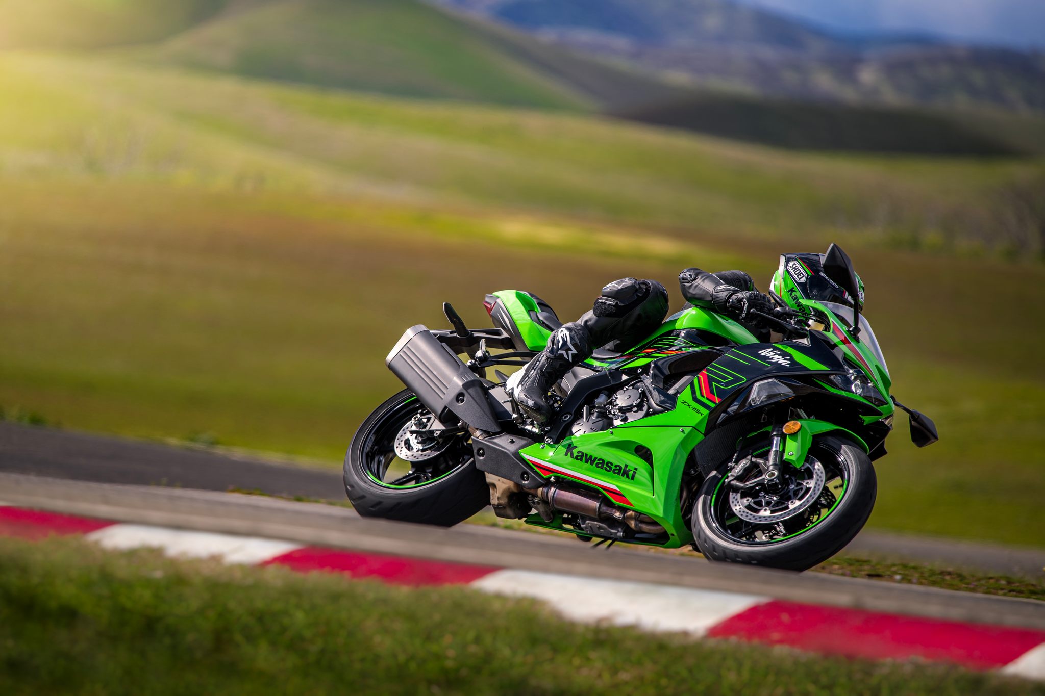 Kawasaki ZX-4R, ZX-4RR - Σε ακόμα χαμηλότερη τιμή απ’ ότι αναμενόταν ...