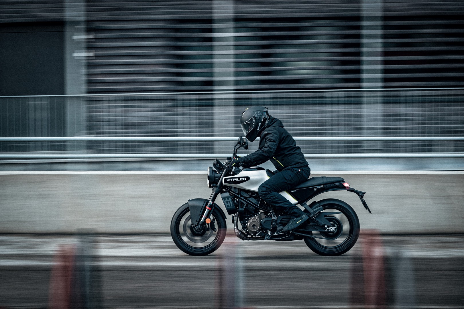Husqvarna Vitpilen & Svartpilen 2024 - Εκ βάθρων ανανέωση [VIDEO] | MOTOMAG