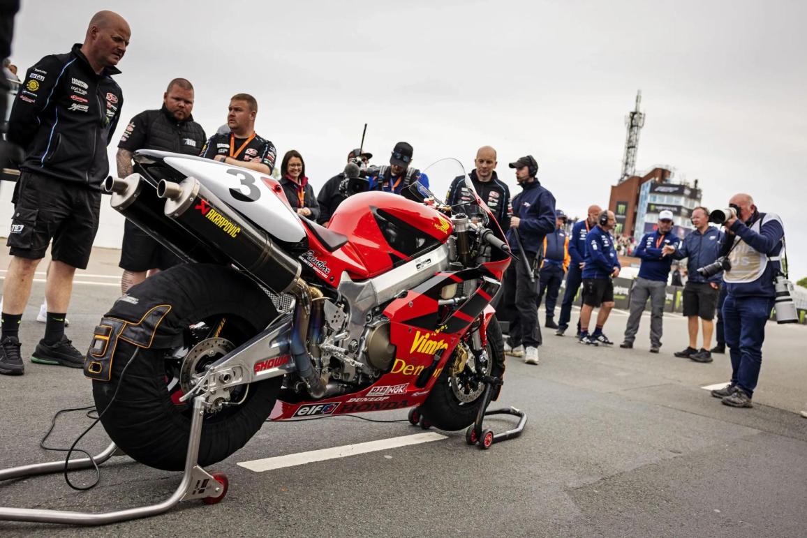Joey Dunlop Tribute