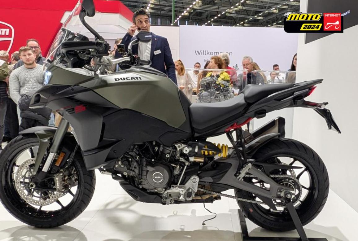 Ducati Multistrada V2 S 2025