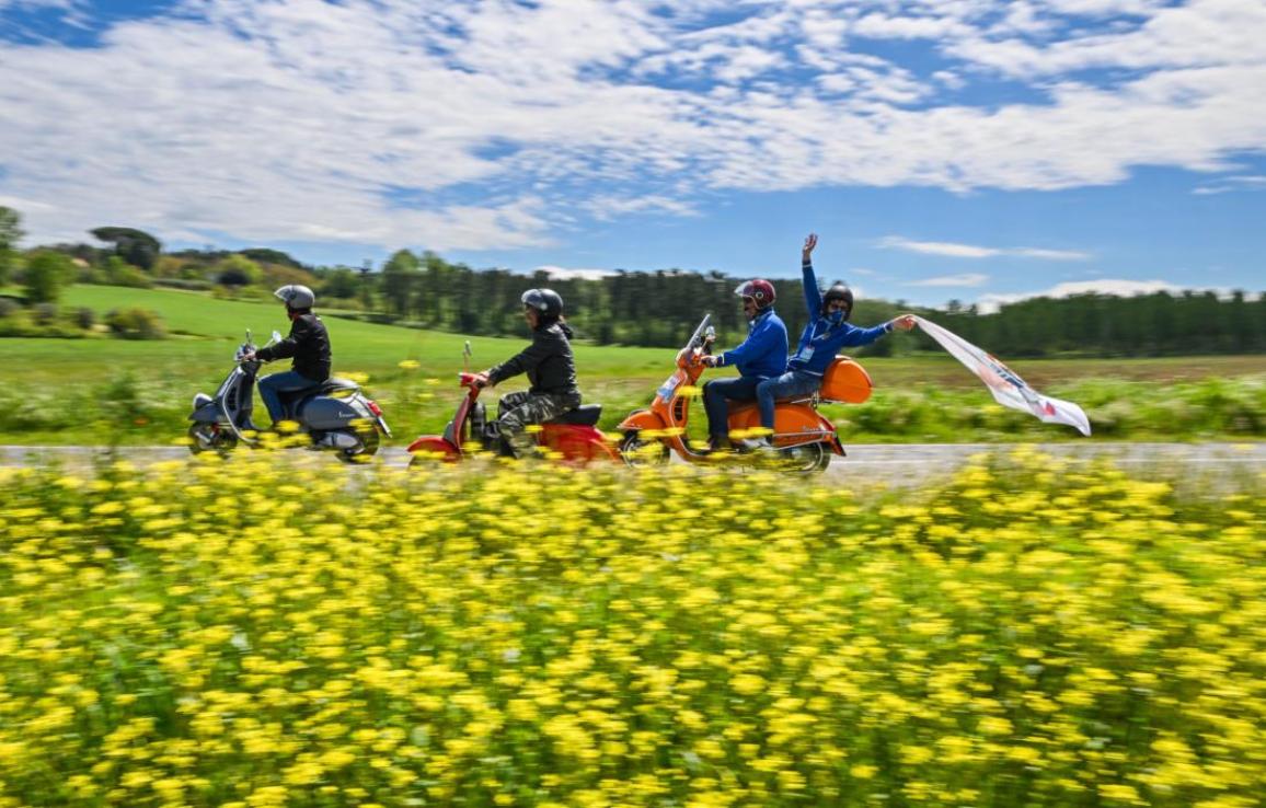 vPiaggio Vespa 80th anniversary
