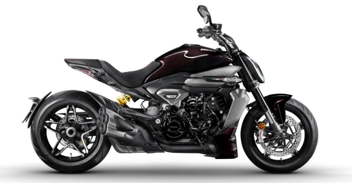 XDiavel V4