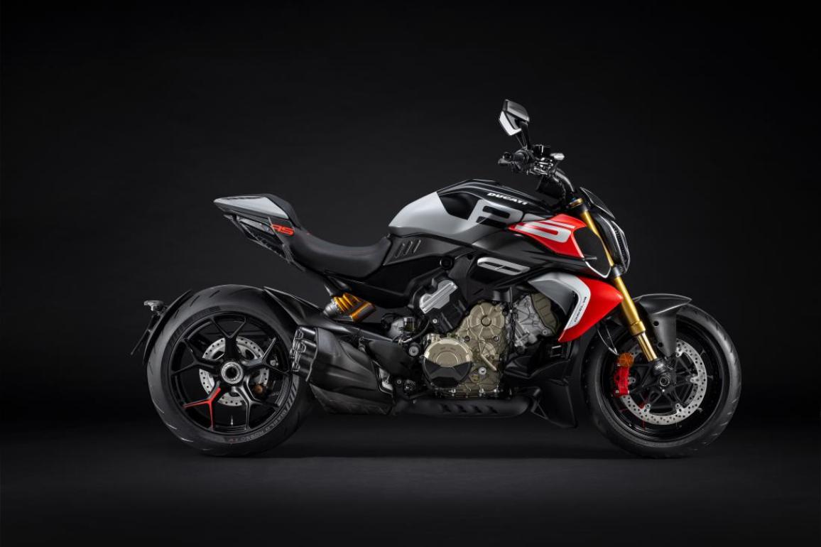 Η νέα Diavel V4 RS γράφει το ρεκόρ επιτάχυνσης για Ducati με 0-100 χαω σε 2.52 δευτερόλεπτα