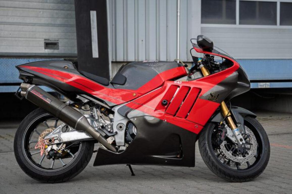 Yoshimura Tornado S1