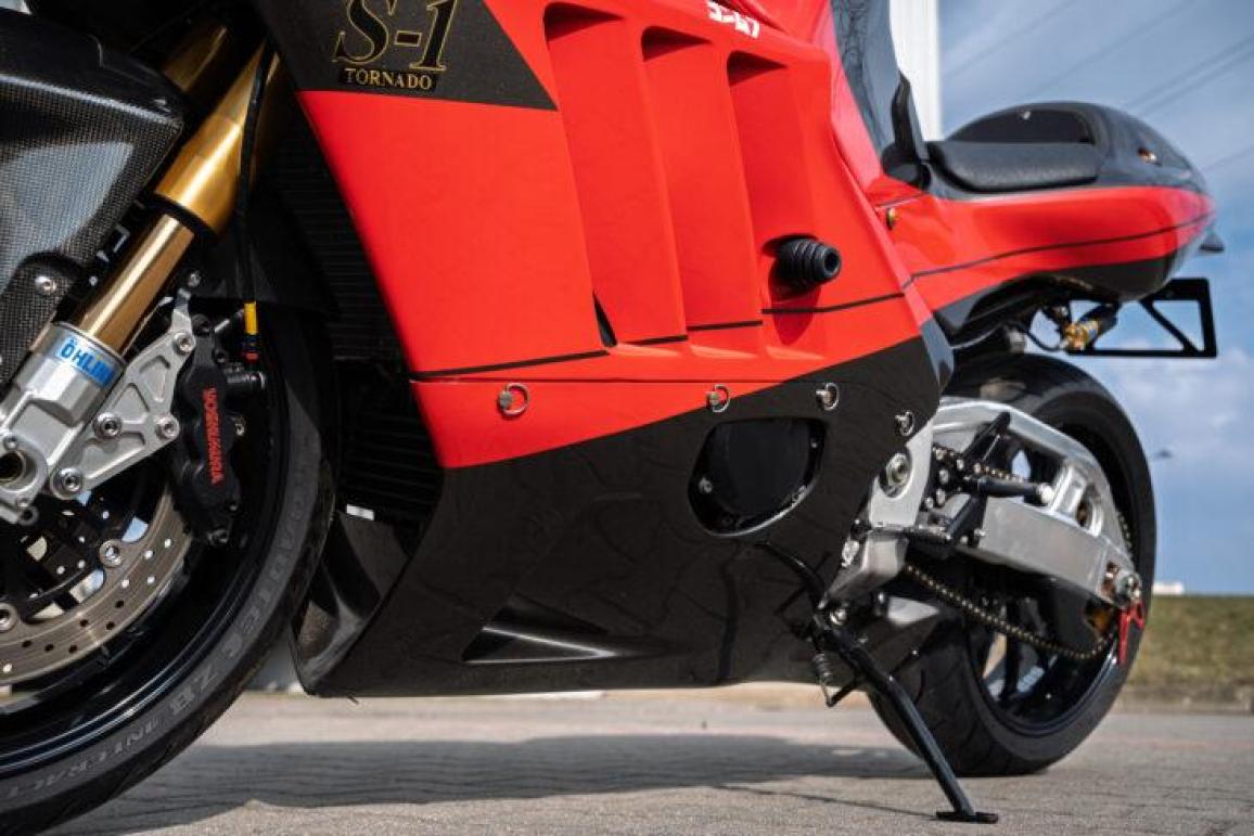 Yoshimura Tornado S1