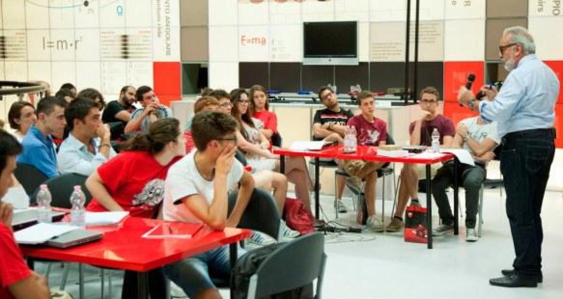 fisica in moto Ducati Borgo Panigale 2025