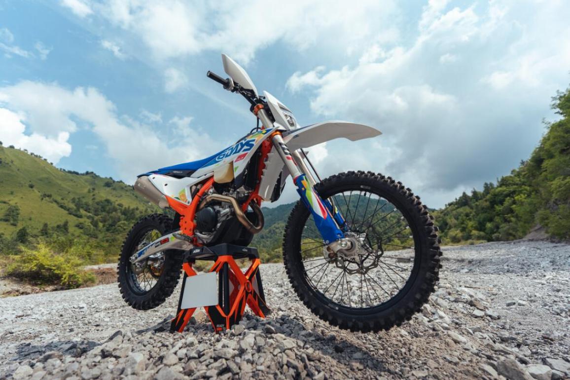KTM 6DAYS Range