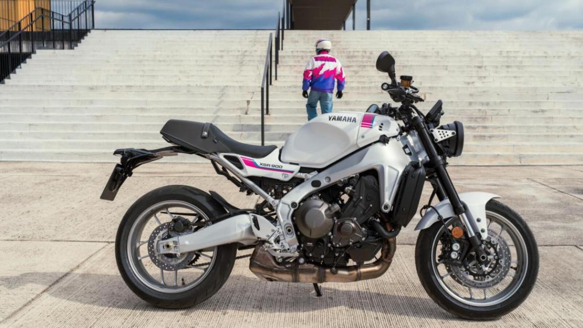 XSR 900