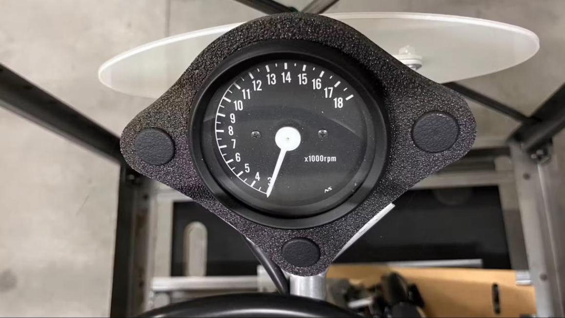 Ένα νεότερο Honda Dream 50: Ολοκαίνουριο στην έκδοση R!