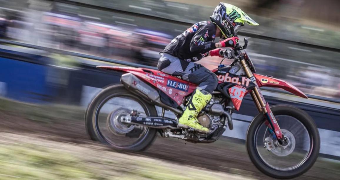 Ducati Desmo 450MX Cairoli AMA