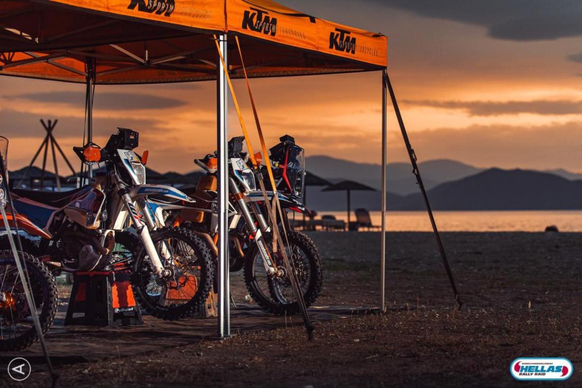 Hellas Rally Raid 2025 1η μέρα: 3οι στην Μ5 Καράμπελας-Yamaha, κυνηγώντας τους εργοστασιακούς της Aprilia!