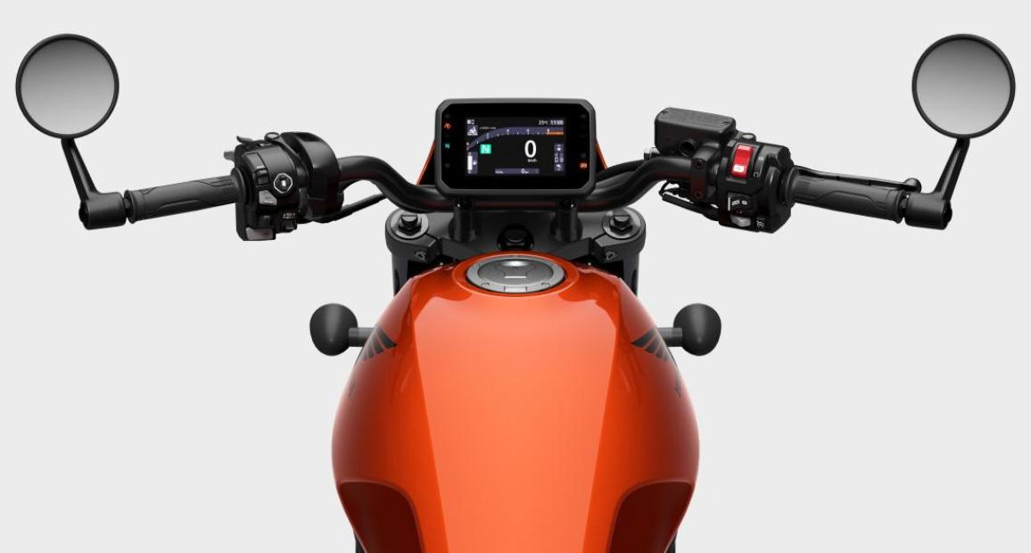 CMX Rebel 1100 S