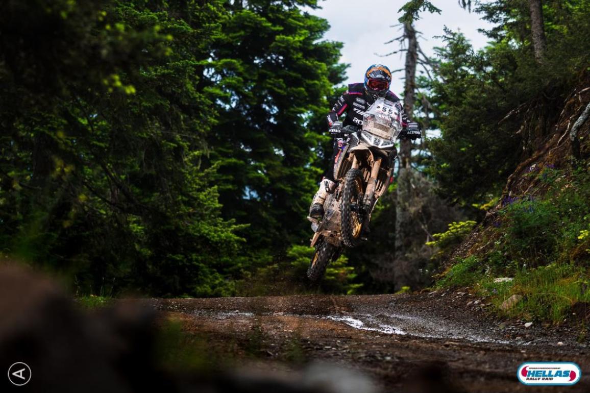 helas rally stage5 aprilia all the way