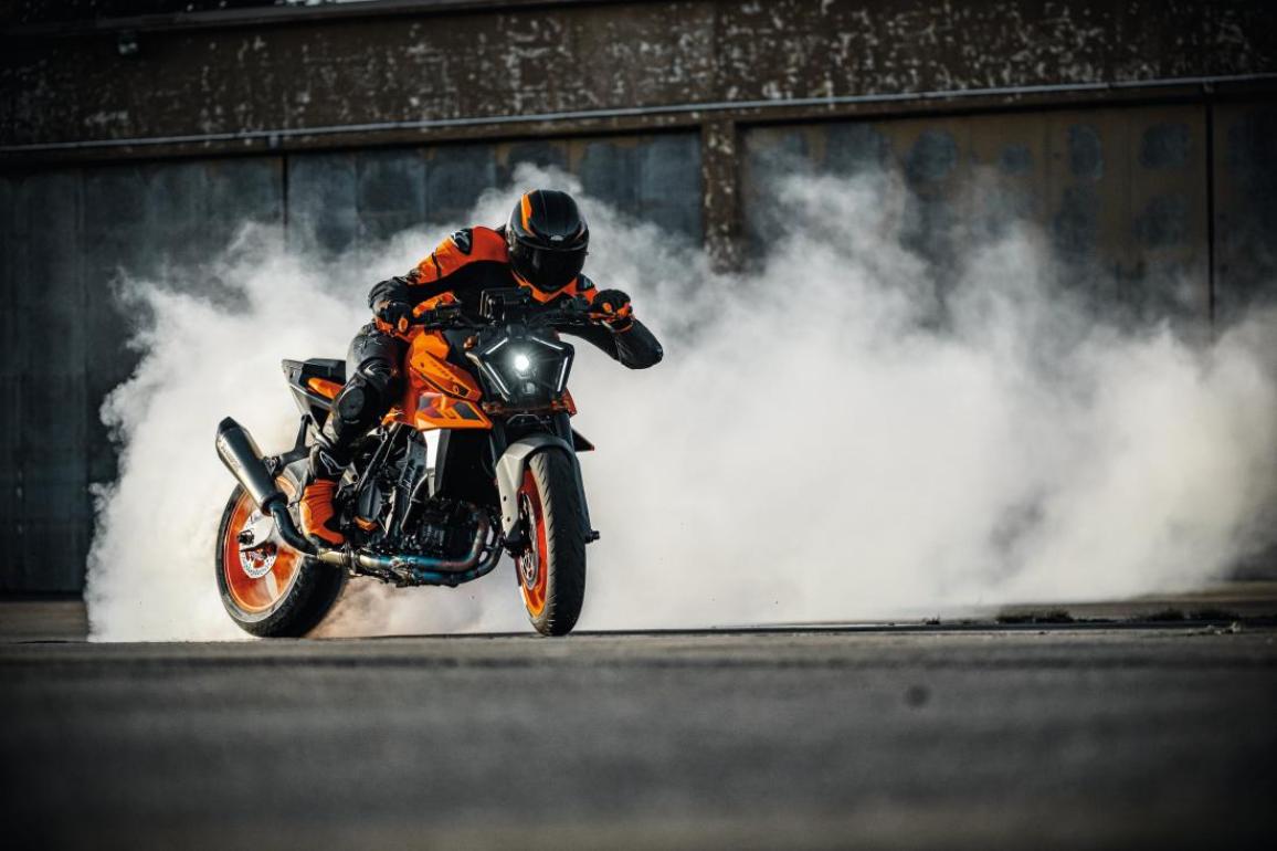 KTM 990 Duke 2024 - The Sniper