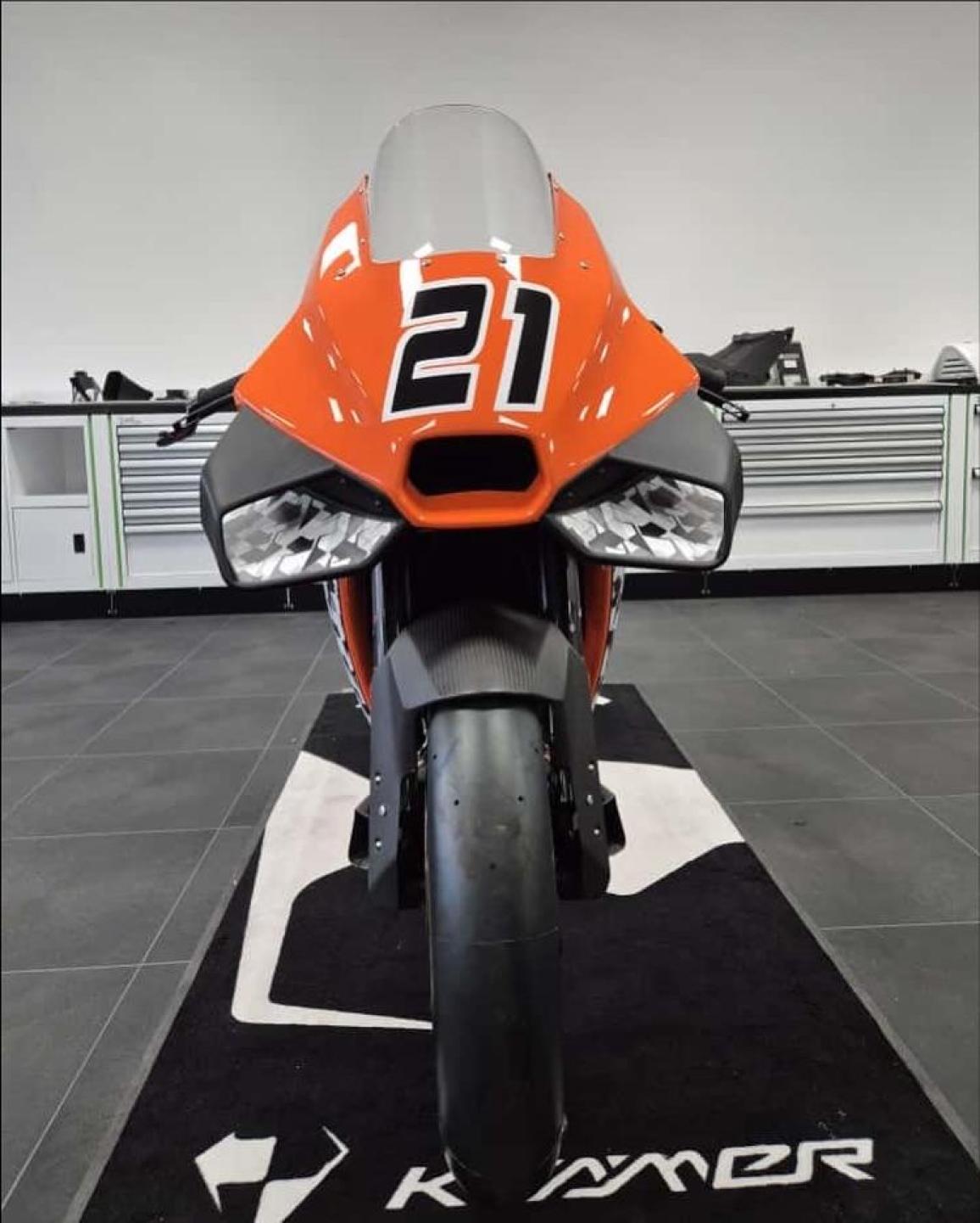 Kramer Super Duke Kit