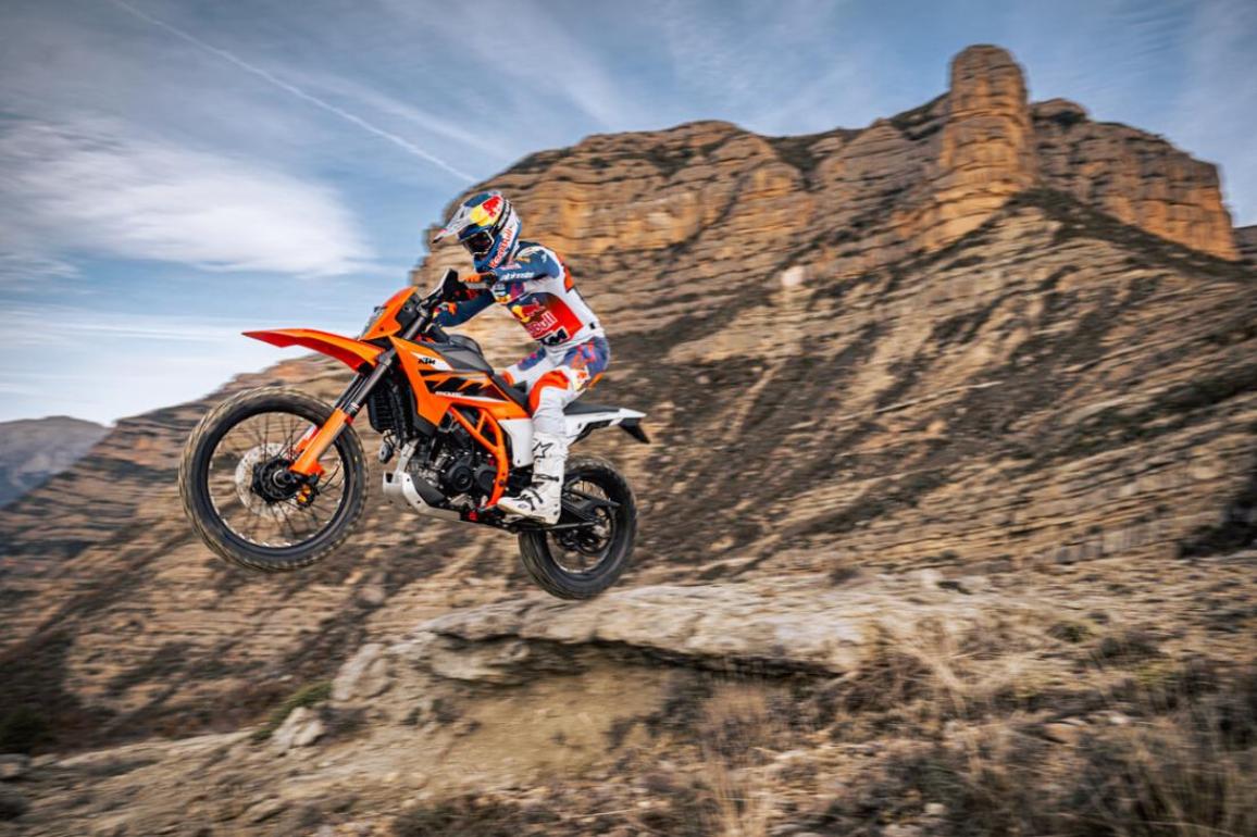 KTM 125/390 Enduro R 2025: Επιτέλους παρουσιάστηκαν! Τεχνική ανάλυση!