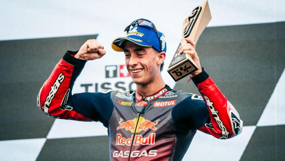 motomag MotoGP – O Acosta εξηγεί γιατί πούλησε τα εσώρουχα που φορούσε στην Πορτογαλία