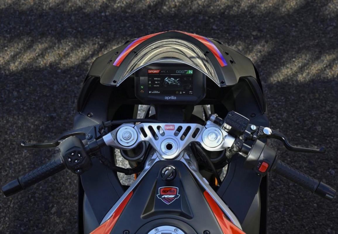 EICMA 2023 - Aprilia RS 457 - Η δικύλινδρη sport μοτοσυκλέτα που στοχεύει στους κατόχους Α2 διπλώματος