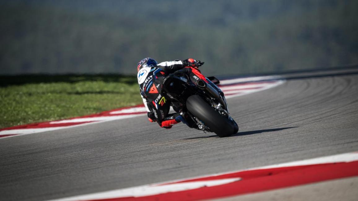 WSBK - Πρώτη επαφή του Toprak Razgatlioglu με την BMW M 1000 RR - "Στον πρώτο γύρο, απλά χαμογελούσα... απίστευτη δύναμη!"