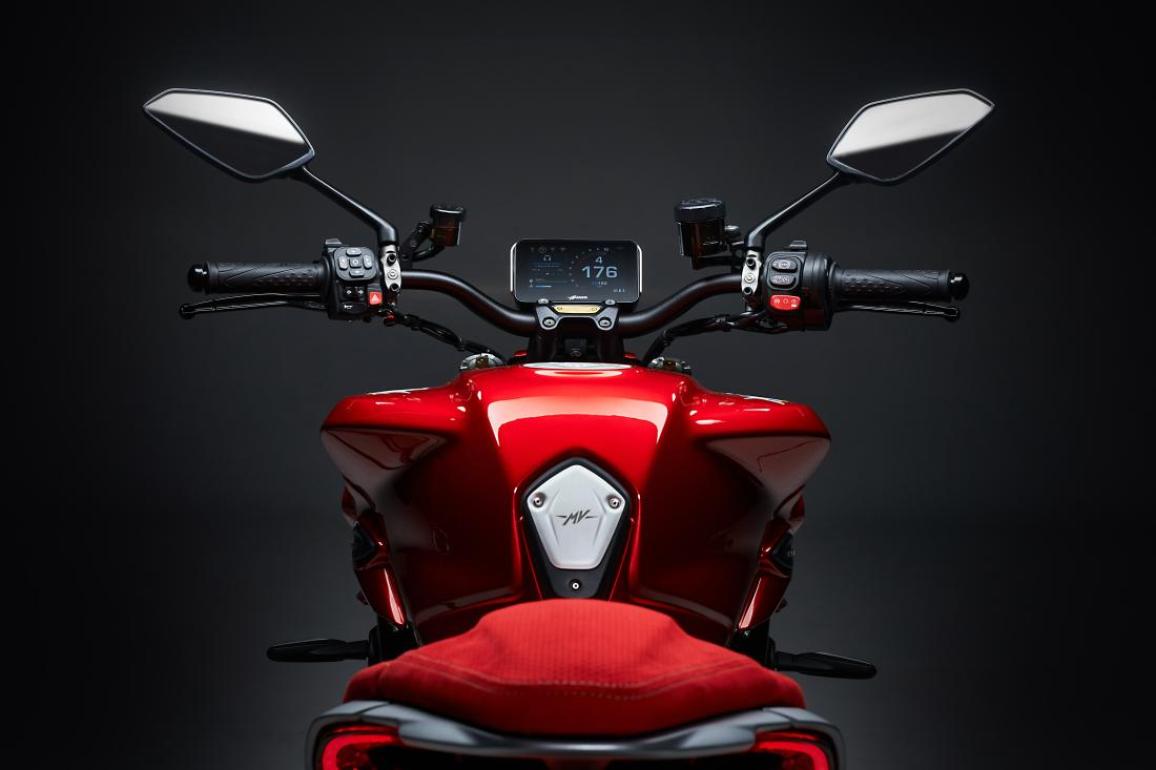 ​    ​​    ​