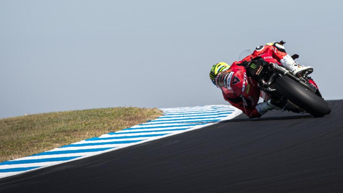 Motul WSBK, Philip Island, Race 1 - O Bulega με Ducati γράφει ιστορία