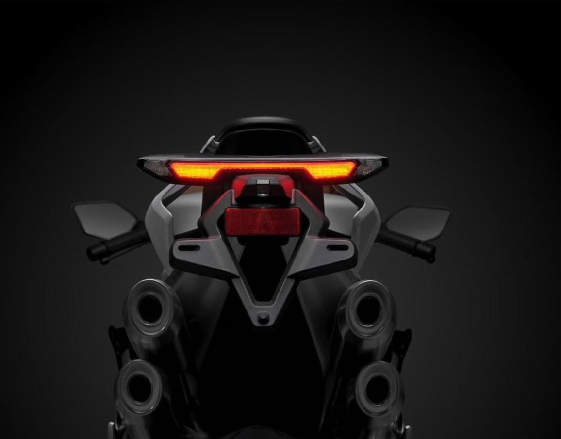 CFMOTO 750SR-S