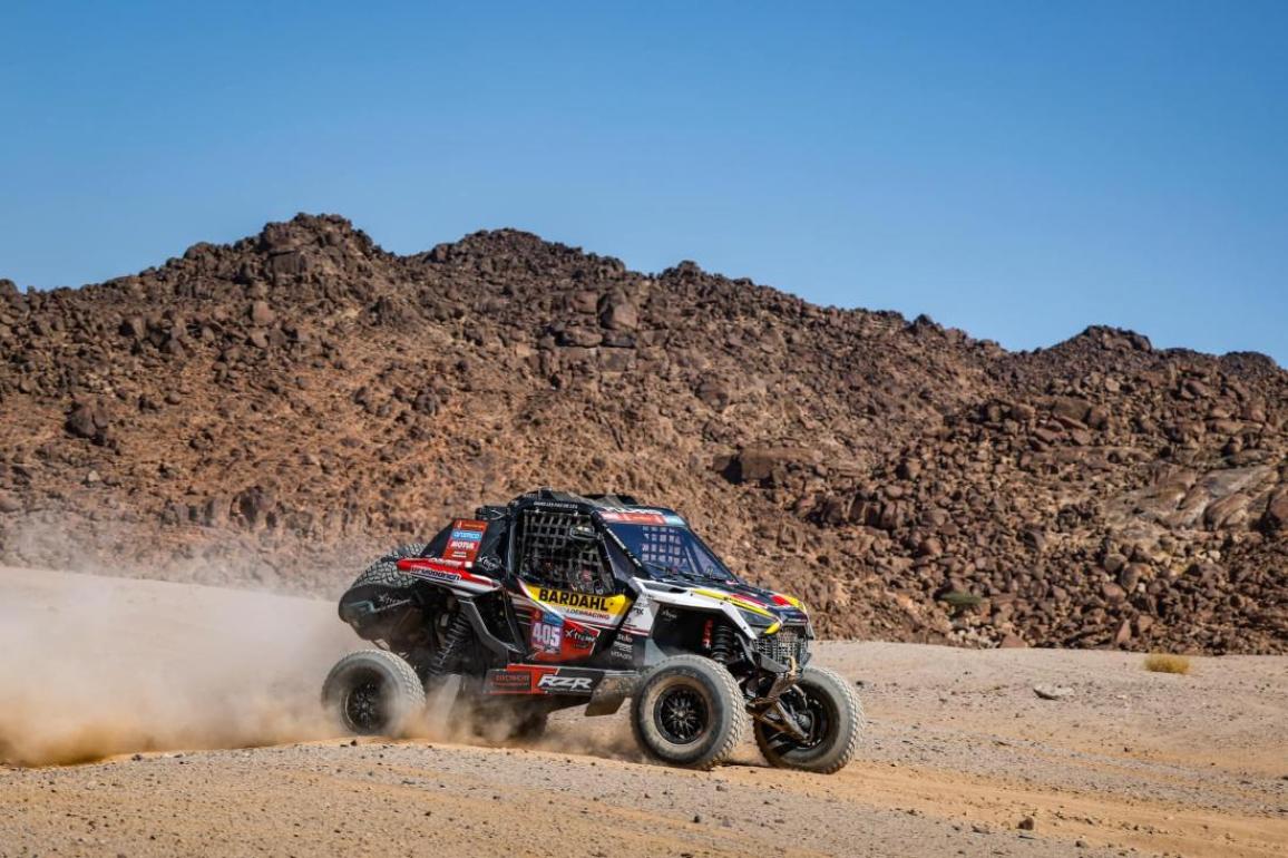 H Polaris γιορτάζει τη νίκη στο Dakar καθώς η ομάδα Sebastien Loeb Racing Team επικράτησε με το RZR Pro R στα SSV