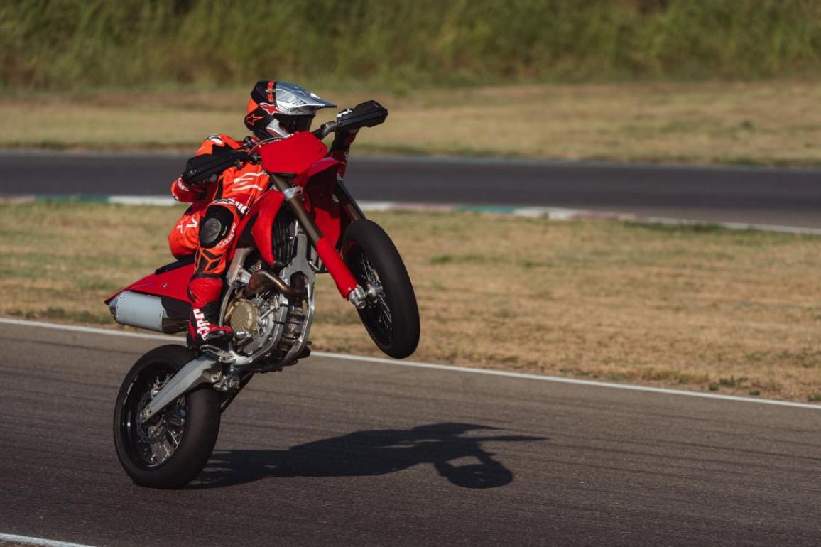 Desmo450-SM