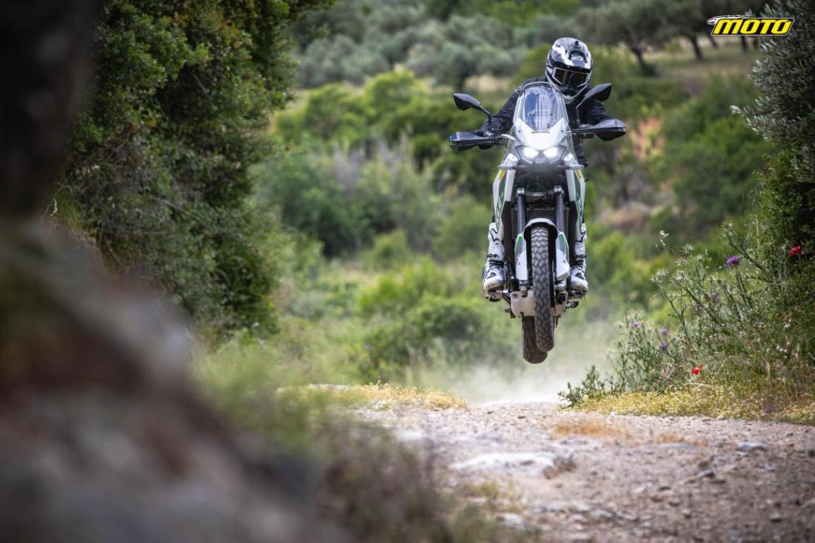 μια ζελατίνα που να μην απαιτεί εργαλεία για να ρυθμιστεί,