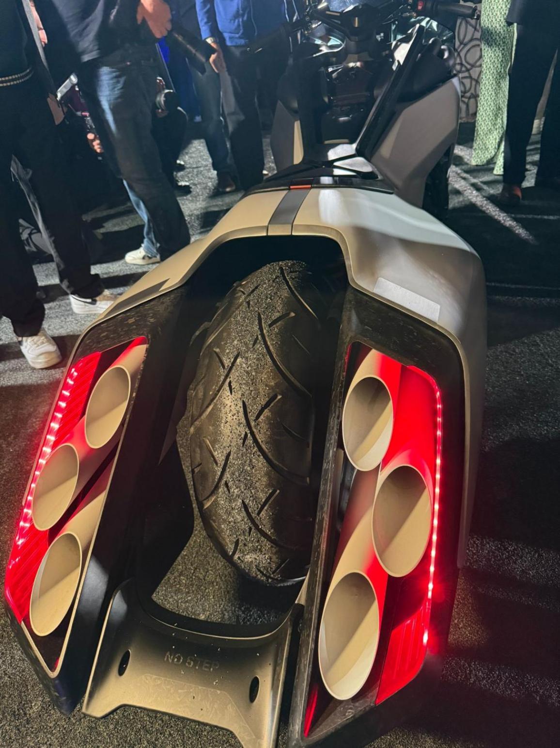 BMW Motorrad Vision K18