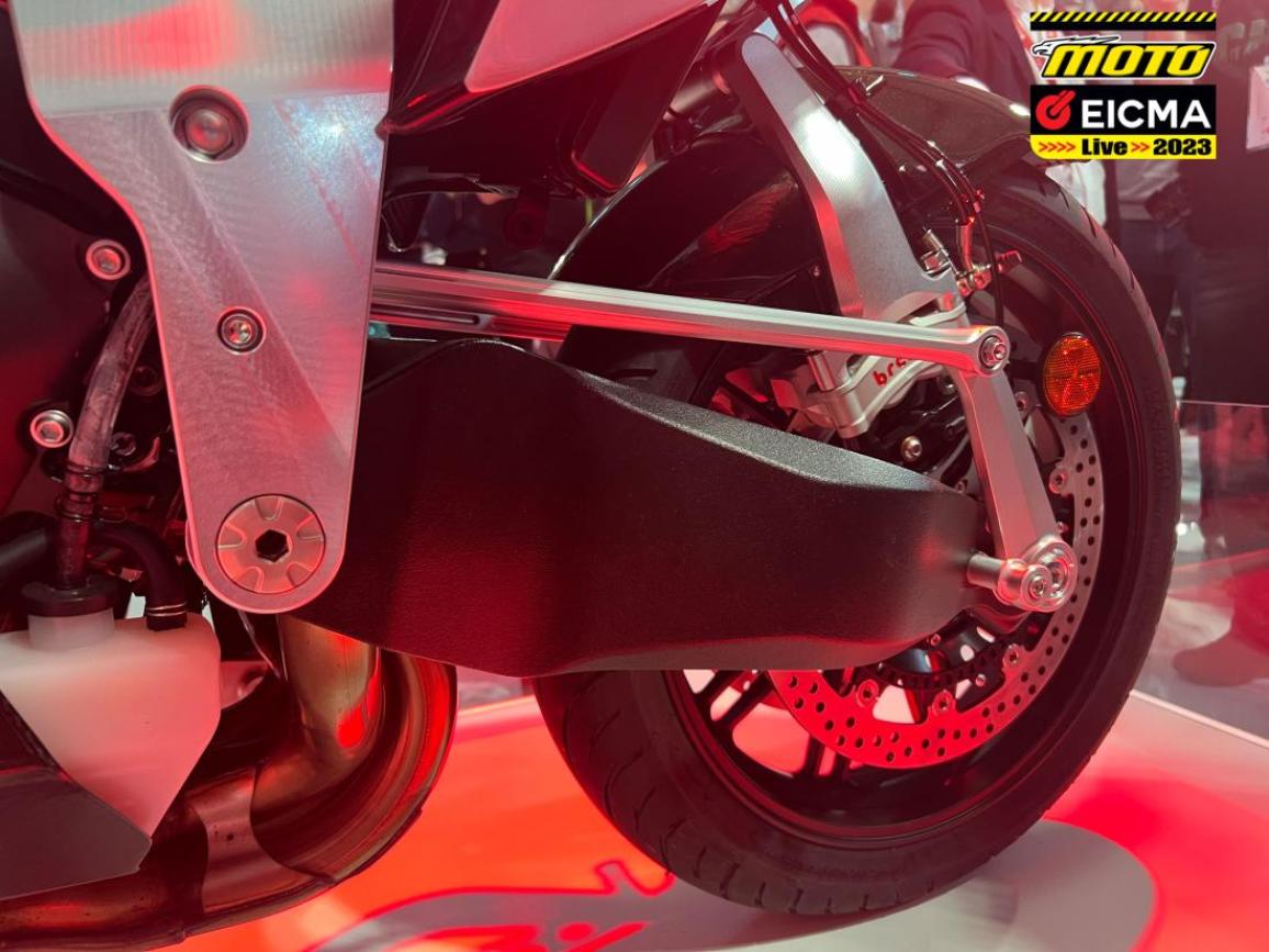 EICMA 2023: Bimota Tera – Αντισυμβατικός υπερτροφοδοτούμενος ταξιδιωτικός πύραυλος!