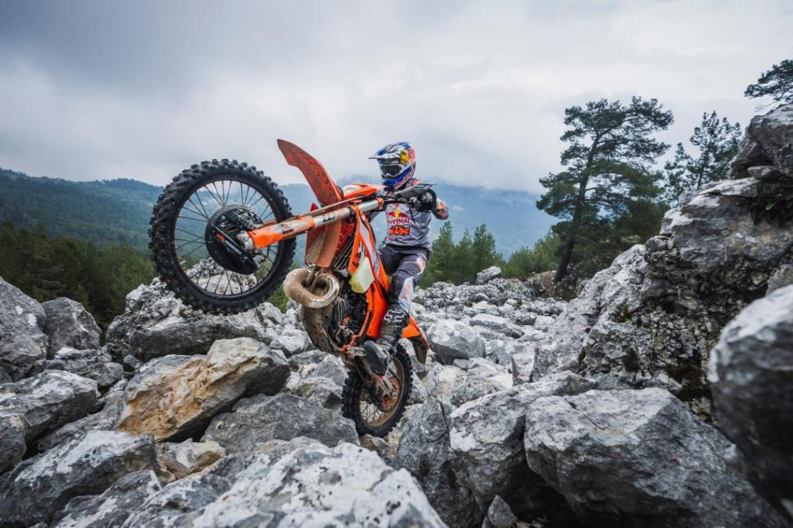 KTM-300-EXC-HARDENDURO-2024