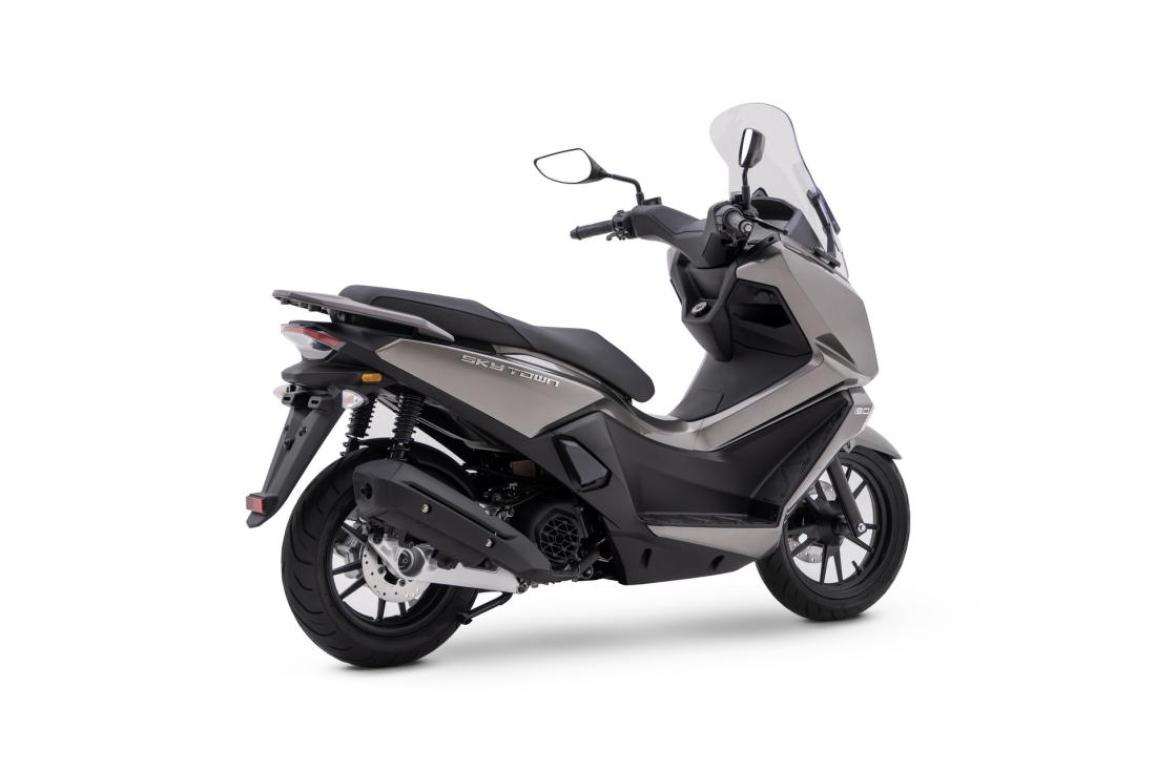 EICMA 2023: Kymco Downtown 350GT & Sky Town 125 – Φρεσκάρισμα για το 350 και νέος παίχτης στην Α1 κατηγορία