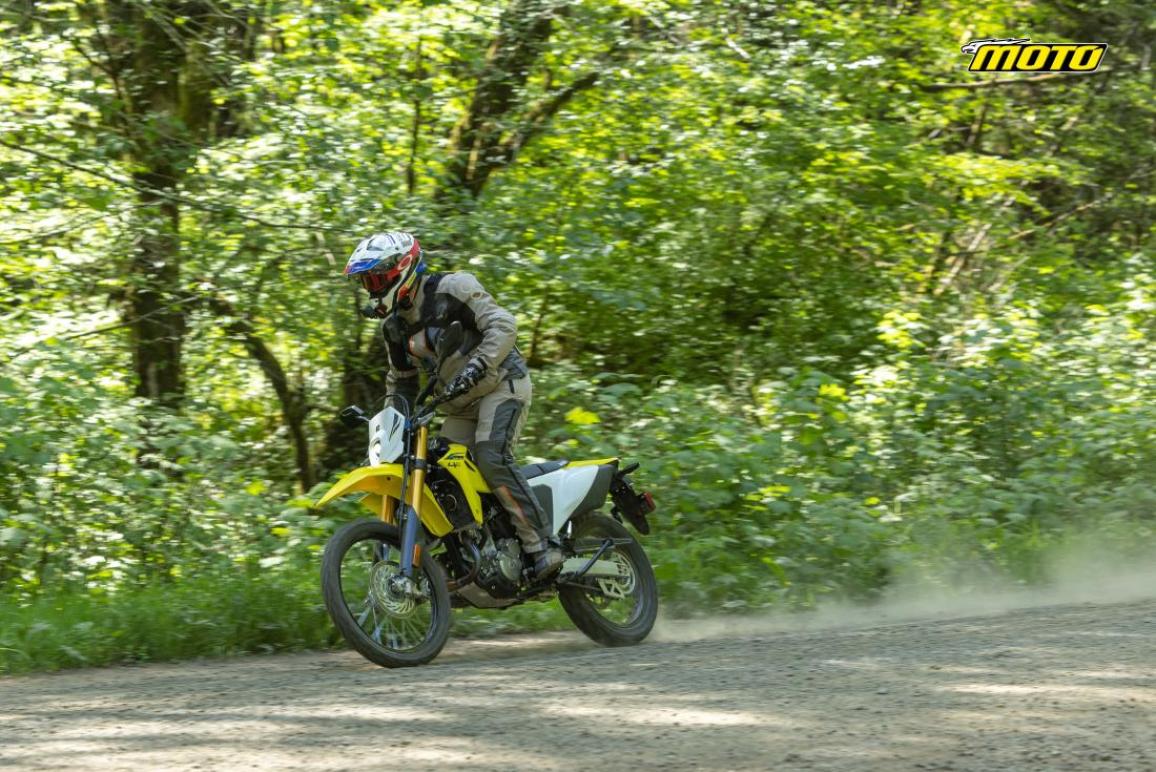 Suzuki DR-Z4S 2025: Αναλυτική παρουσίαση και τεχνική ανάλυση αλλαγών [FULL-VIDEO]