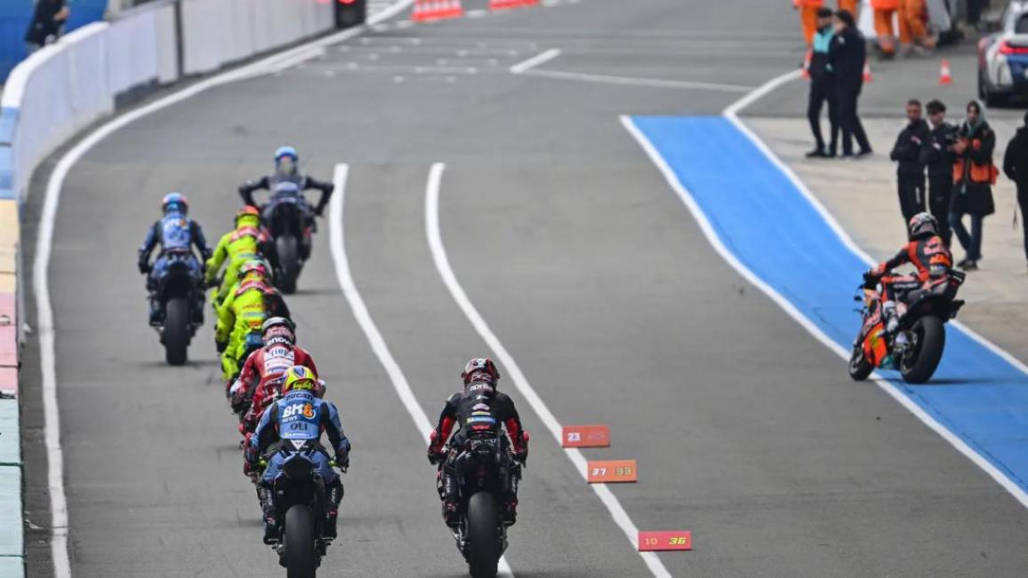 MotoGP Pit Lane Regulations