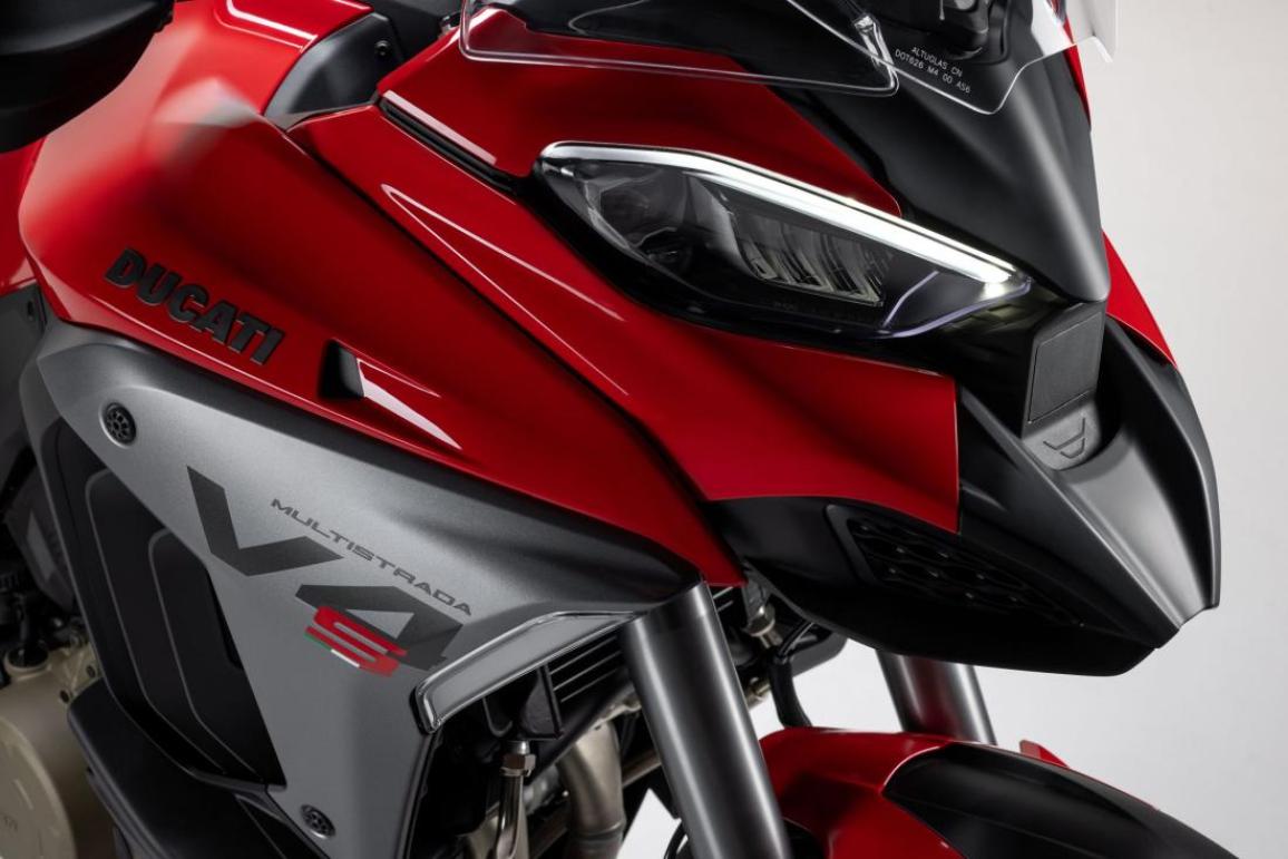 Ducati Multistrada V4 2025