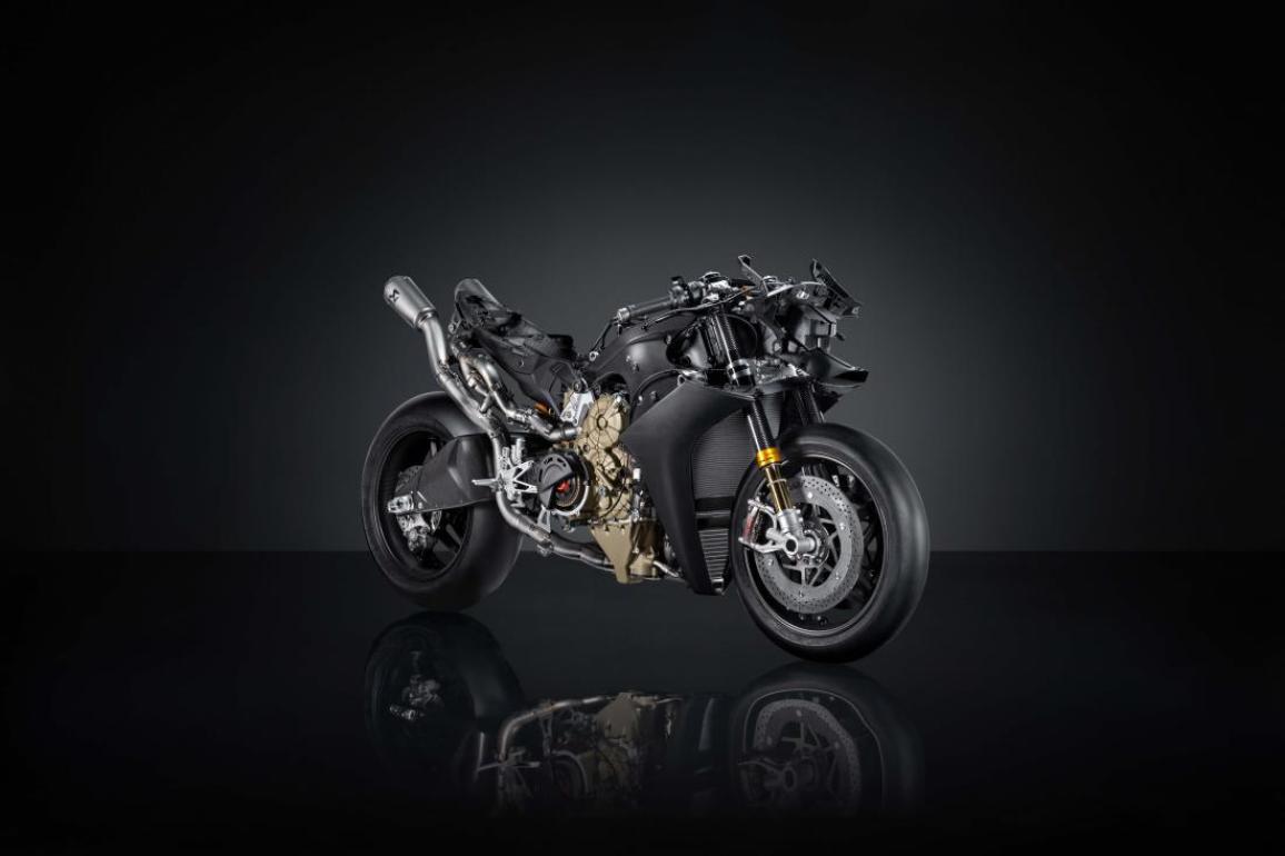 SUPERLEGGERA_V4_CENTENARIO