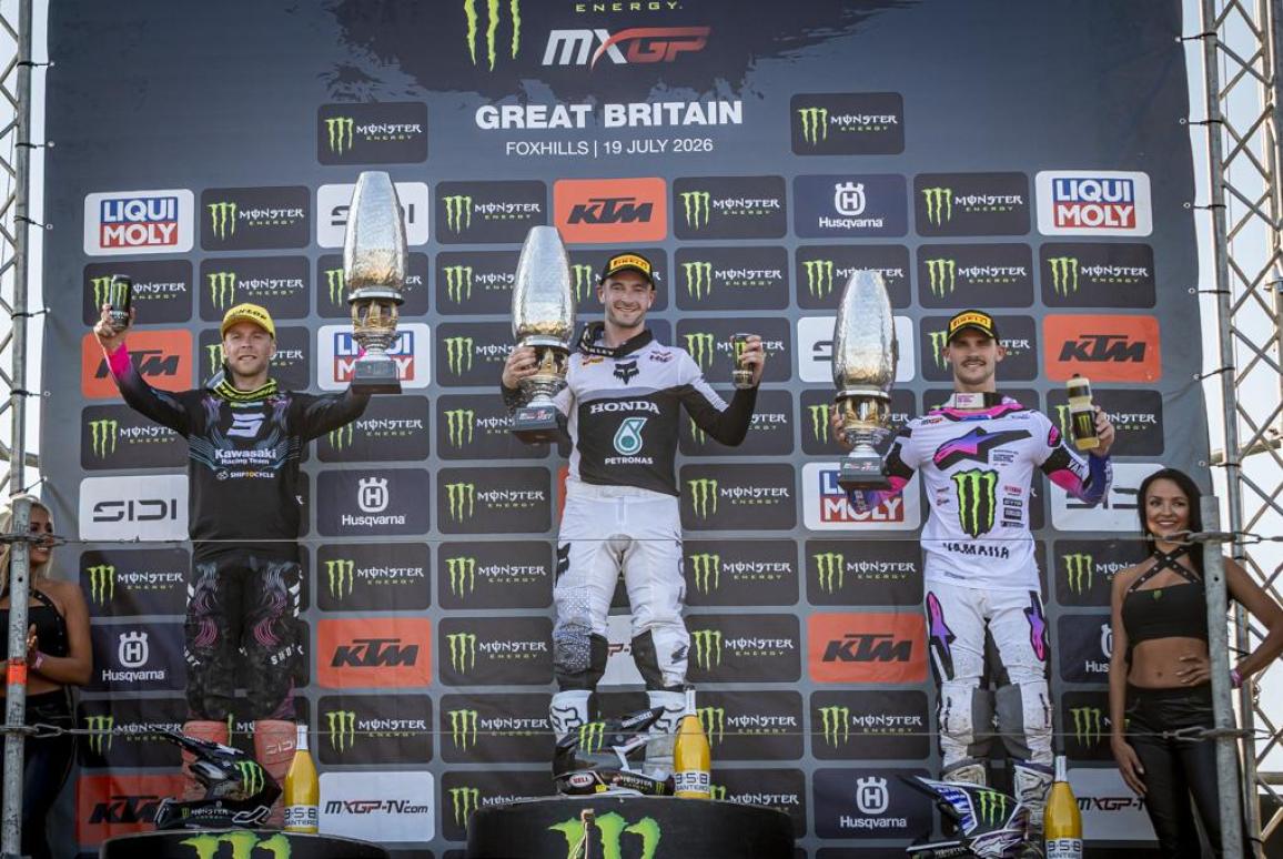 podium mxgp