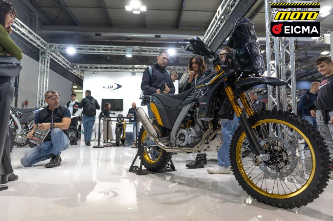 EICMA 2023: AJP PR7 – Αναβαθμίσεις στα σημεία και νέα έκδοση περιορισμένης παραγωγής