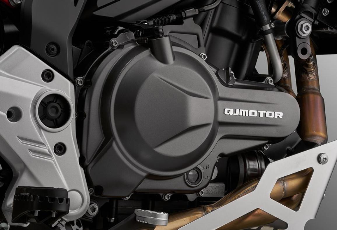 QJMOTOR SRT 600 – Παρουσιάστηκε στην Κίνα το νέο on-off μοντέλο