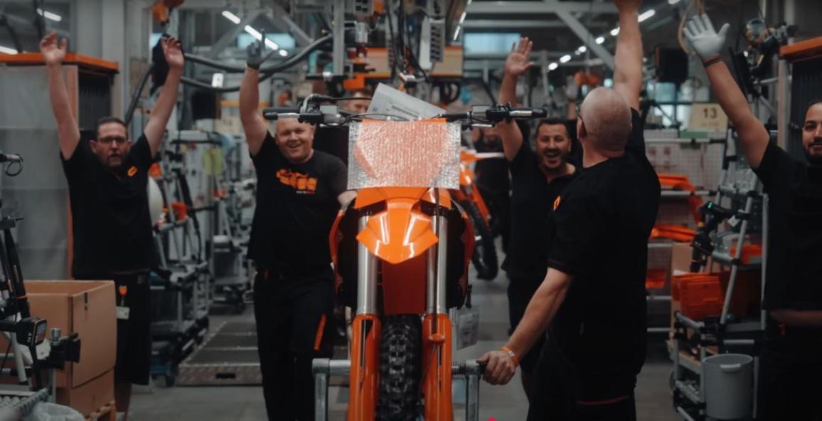 KTM restart