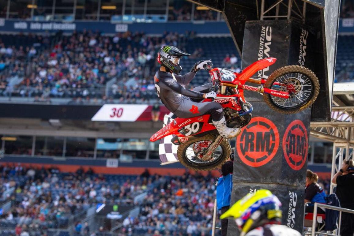 AMA Supercross 2024, Denver – Μία ανάσα από τον τίτλο ο Jett Lawrence με Honda στα 450SX [VIDEO]