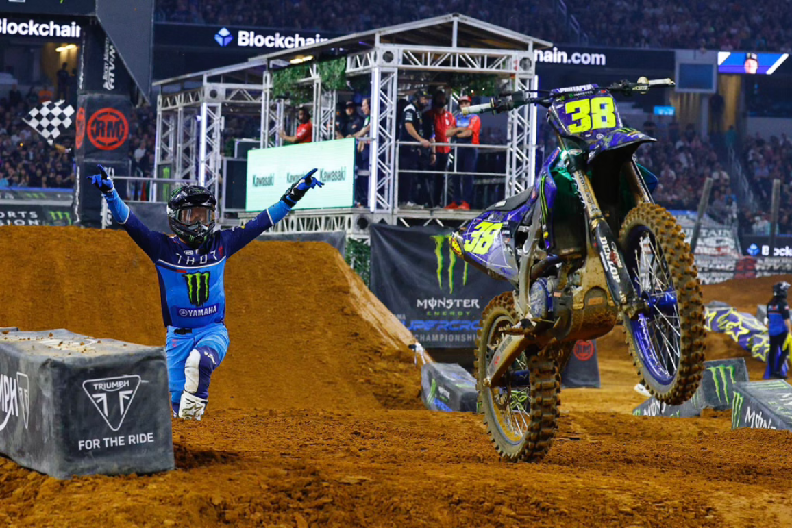 Supercross 2024, Arlington - O Webb με Yamaha κερδίζει, μειώνοντας τη διαφορά από τον πρωτοπόρο Lawrence [VIDEO]