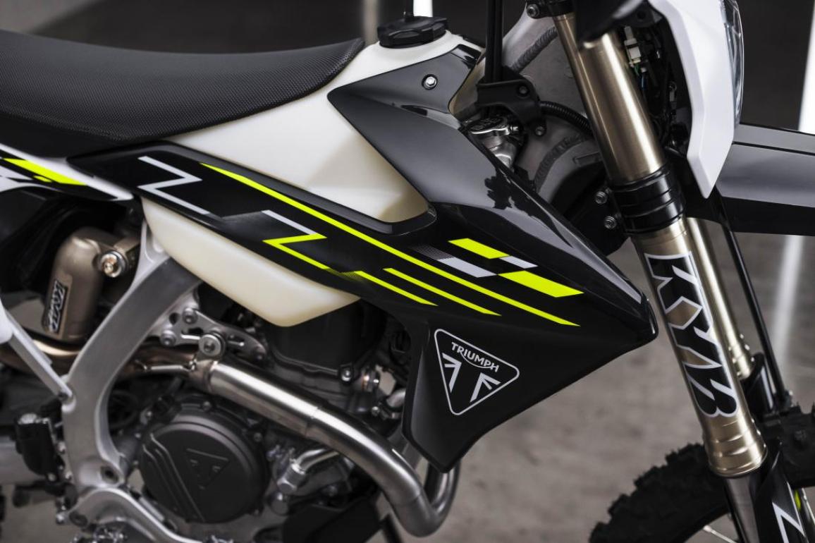 Triumph TF 450-E